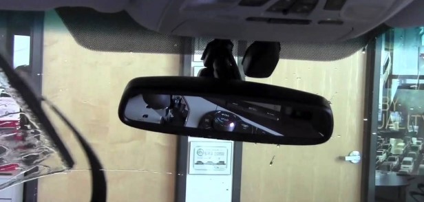 What causes Lexus rain sensor wipers to stop working